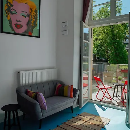 River Апартаменты